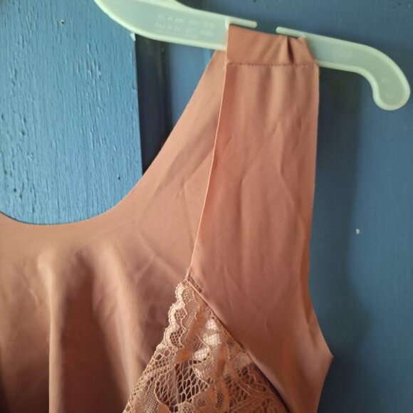 Brown front hooking bra - Picture 6 of 9